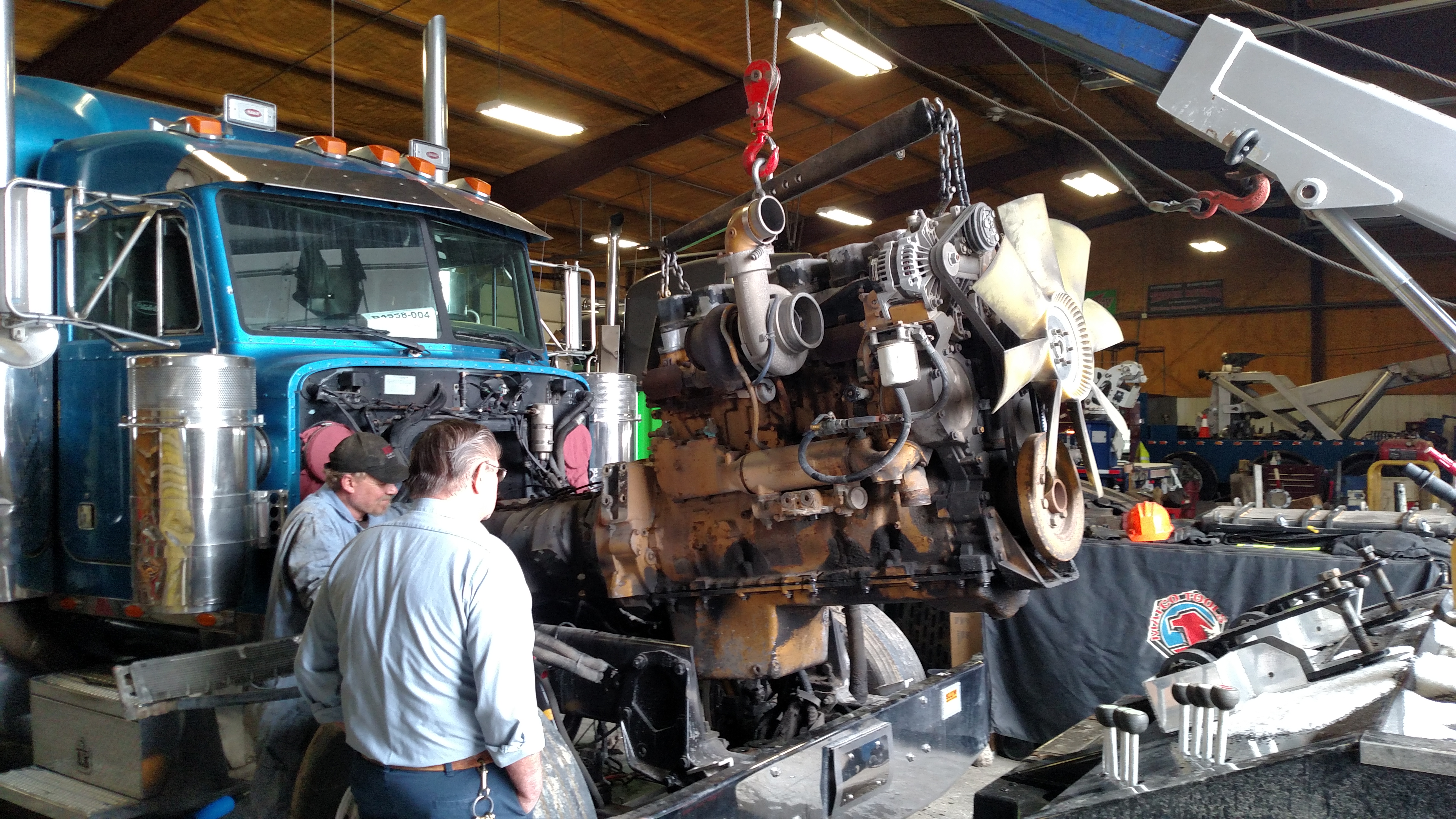  Semi  Truck  Repair RV Mobile Washing Belgrade Bozeman 